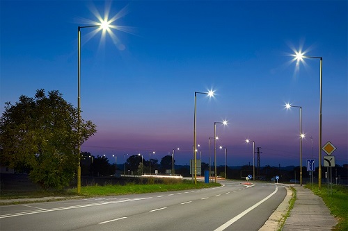 كيفية الاستفادة من وحدات إنارة الشوارع LED